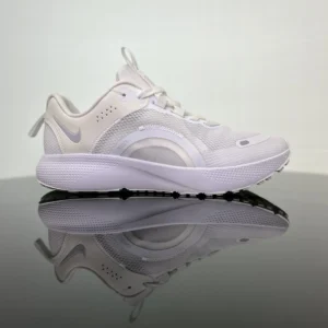نایک zoom react